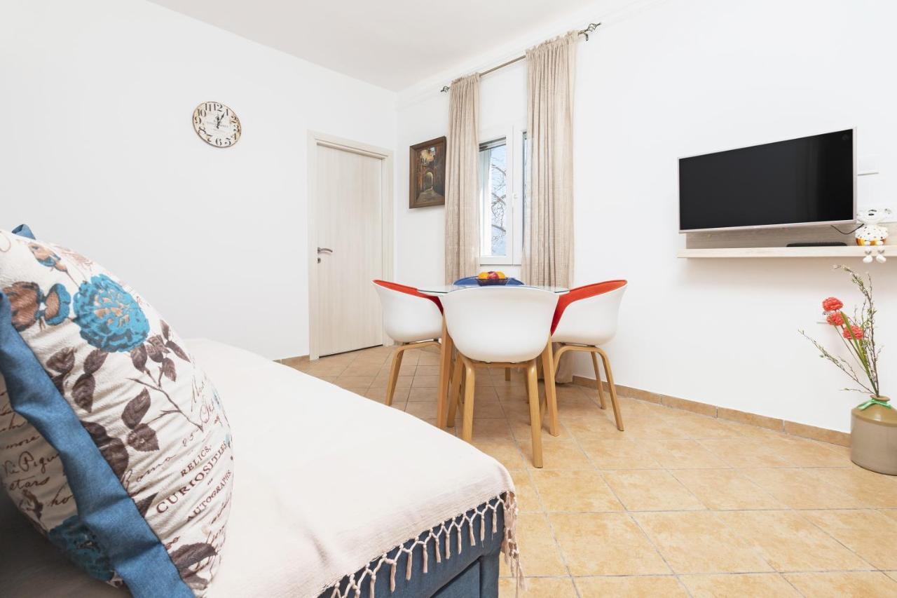 Apartments Natasa Радовичі Екстер'єр фото