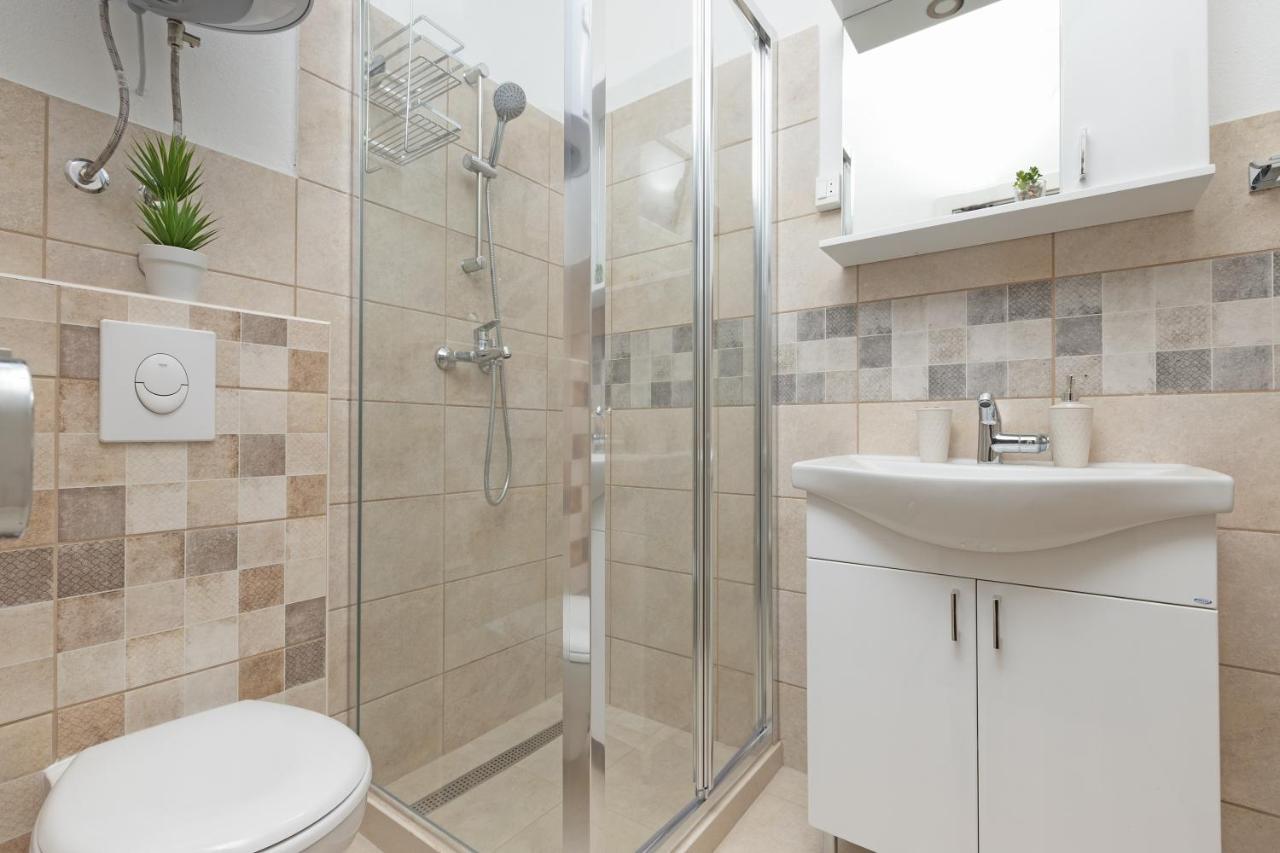 Apartments Natasa Радовичі Екстер'єр фото